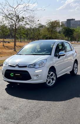 CITROËN C3 1.6 EXCLUSIVE 16V FLEX 4P AUTOMÁTICO CITROËN C3 1.6 EXCLUSIVE 16V FLEX 4P AUTOMÁTICO